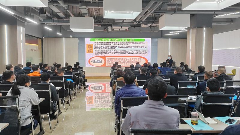 教师资格证面试，实战演练课程如何助力通关？**